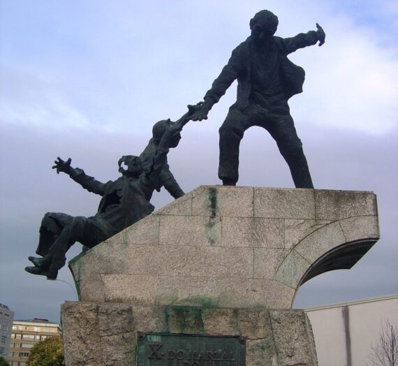 Ferrol en Común chama á mobilización co gallo do 10 de marzo, día da clase obreira galega